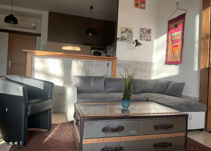 Bayonnais, Au Coeur De La Verdure * Бейонн